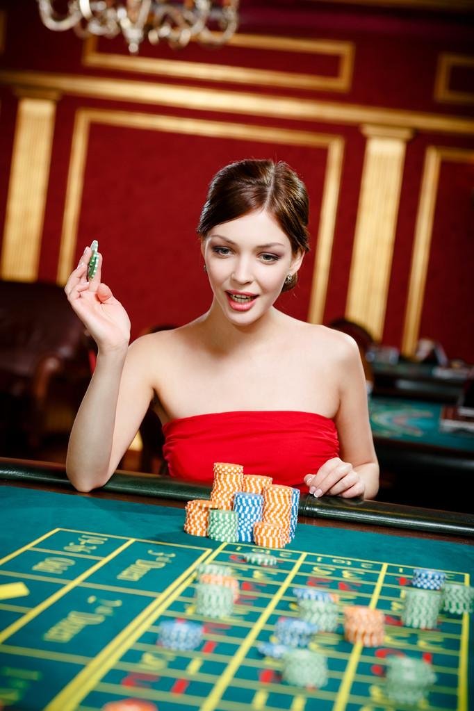 Filipino players enjoying demo game sports and casino entertainment on mobile